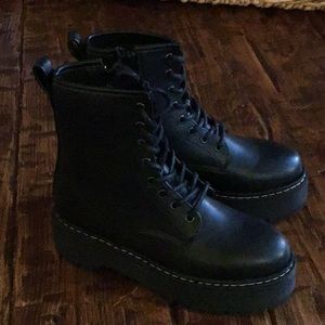 Steve Madden Bettyy Black